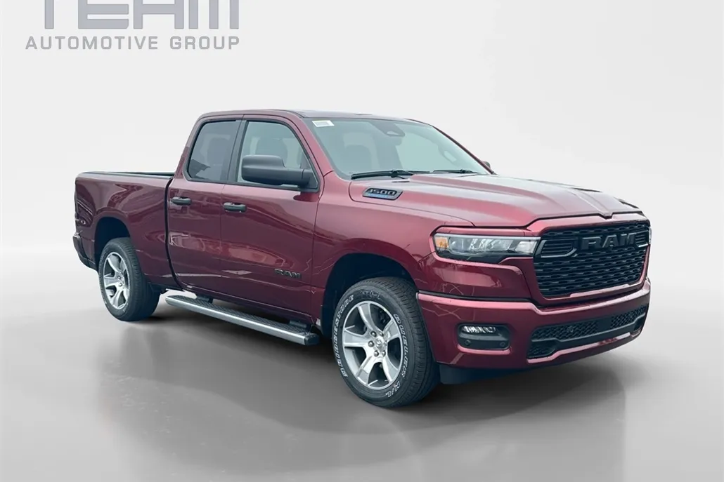 2025 Ram 1500 Tradesman photo 1