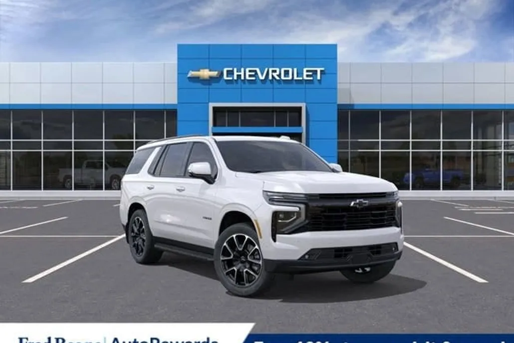 2025 Chevrolet Tahoe RST photo 1