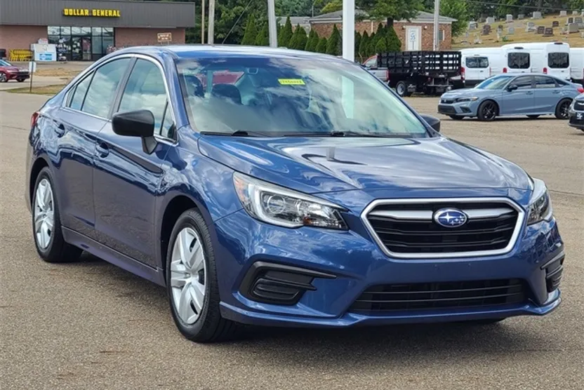 2019 Subaru Legacy Base photo 1