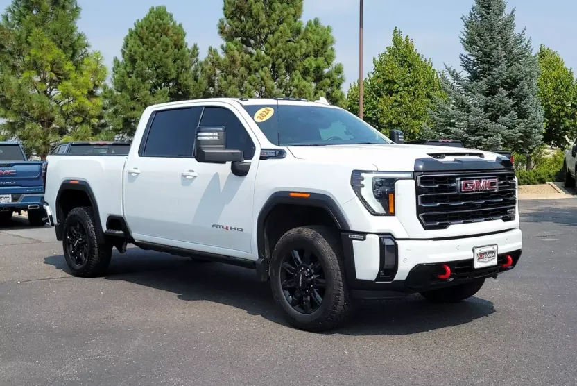 2024 Gmc Sierra 2500 HD AT4 photo 1