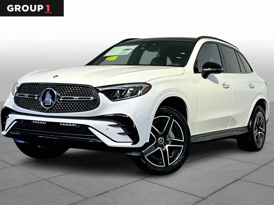 2025 Mercedes Benz GLC 300 4MATIC photo 1