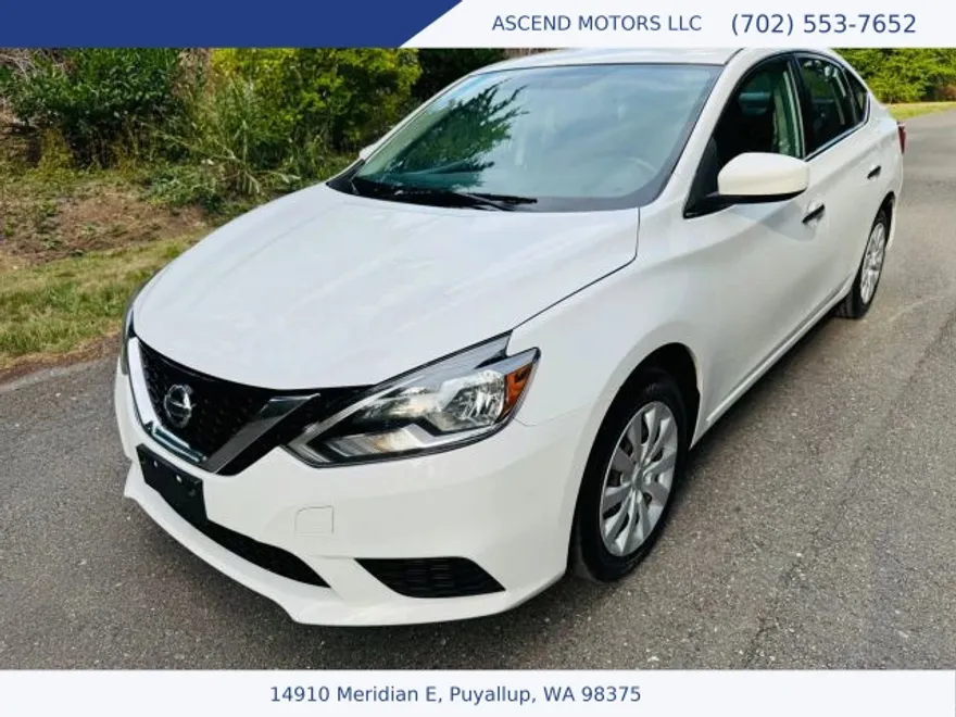 2017 Nissan Sentra SV photo 1