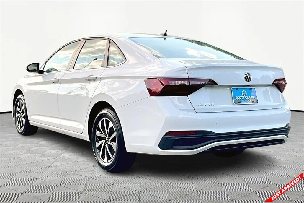2024 Volkswagen Jetta 1.5T S photo 1
