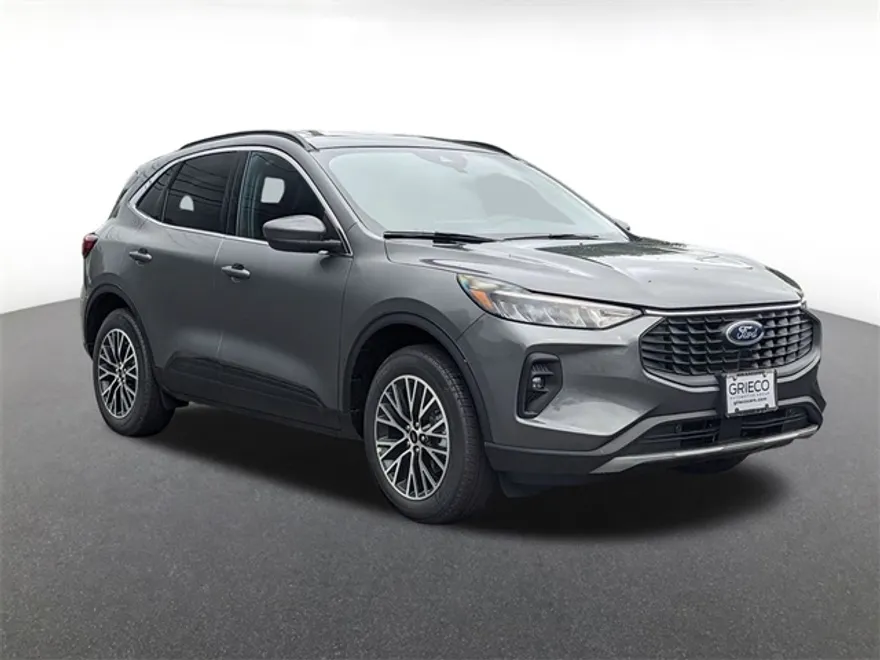 2025 Ford Escape Plug-In Hybrid photo 1