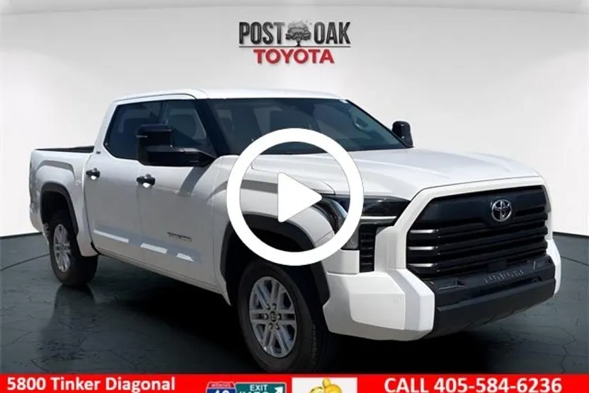2022 Toyota Tundra SR5 photo 1