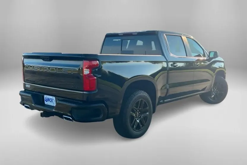 2026 Chevrolet Silverado 1500 RST photo 1