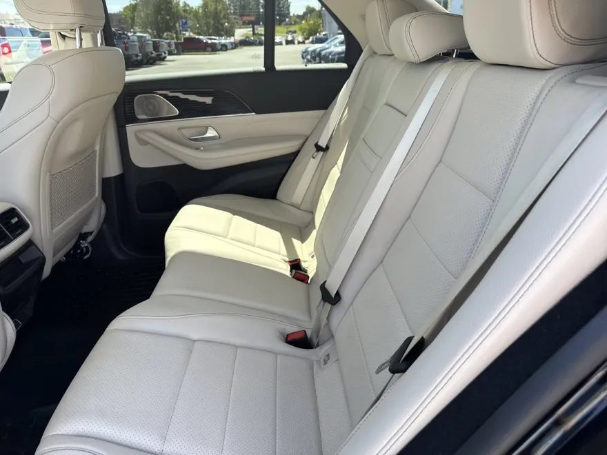 2024 Mercedes Benz GLE 450 photo 1
