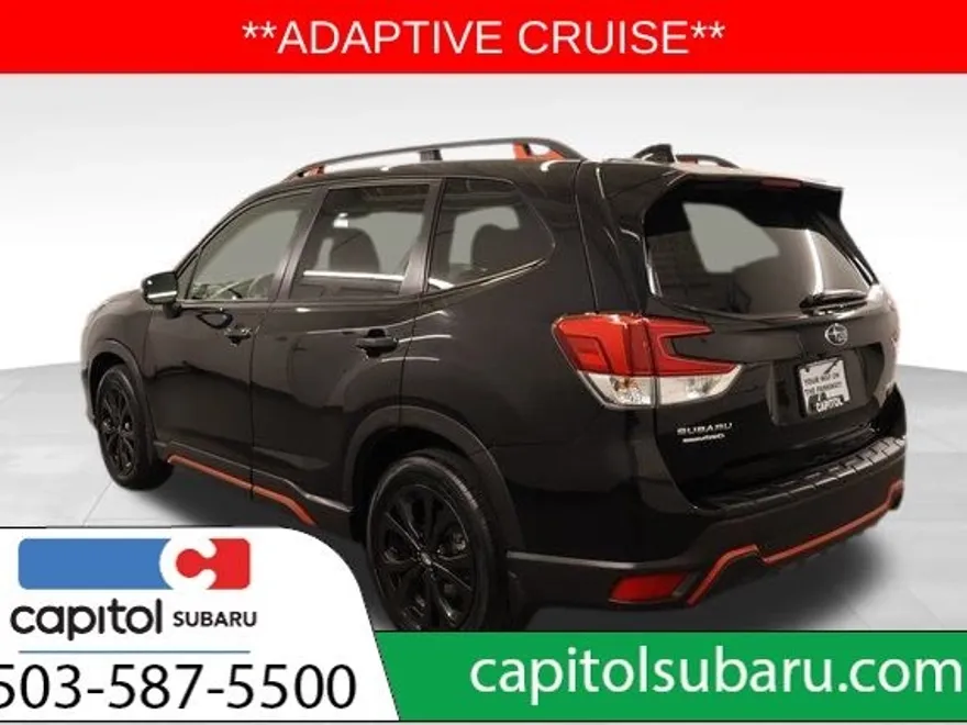 2022 Subaru Forester Sport photo 1