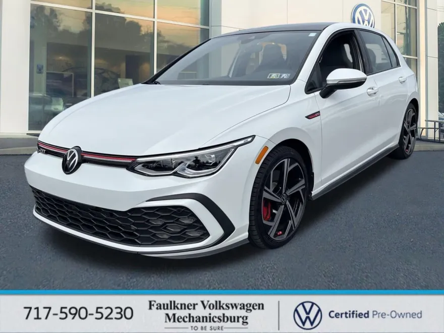 2024 Volkswagen Golf GTI SE photo 1