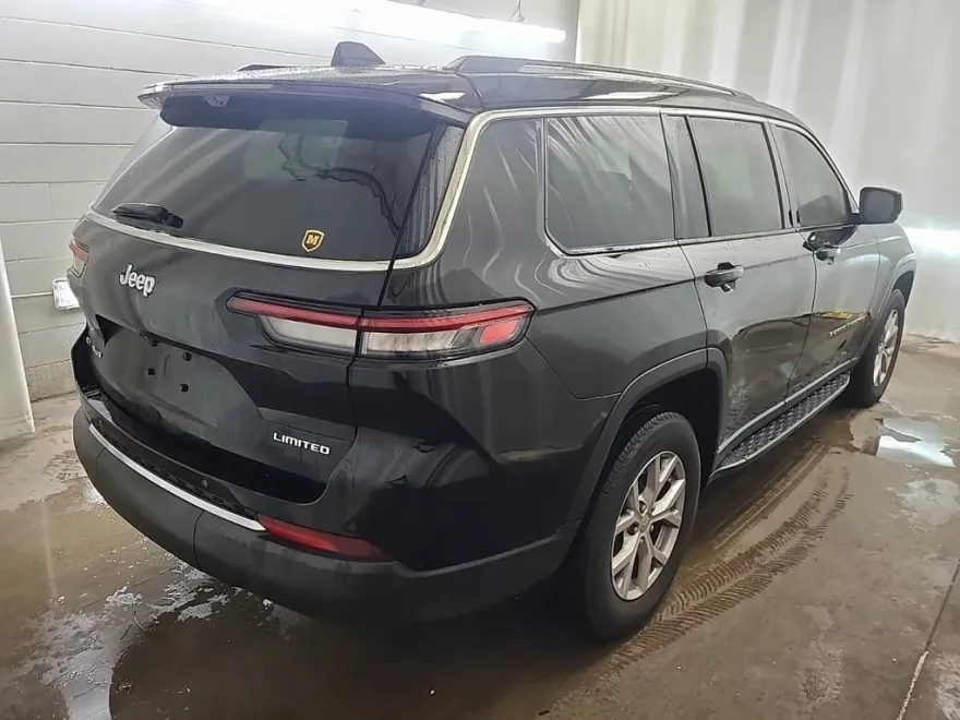 2022 Jeep Grand Cherokee Limited photo 1