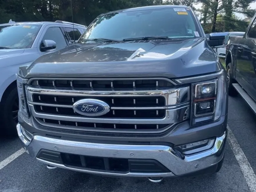 2023 Ford F-150 Lariat photo 1