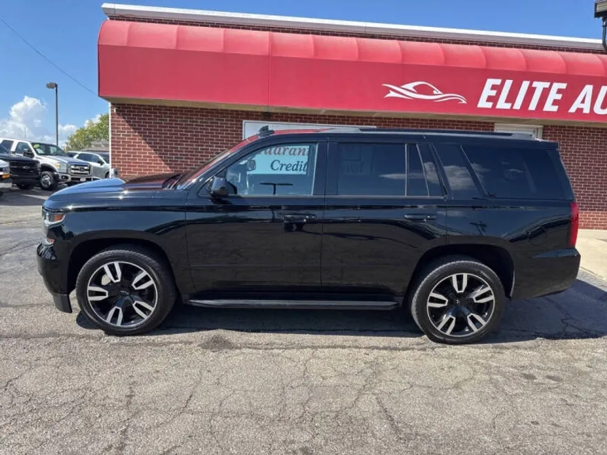 2018 Chevrolet Tahoe Premier photo 1