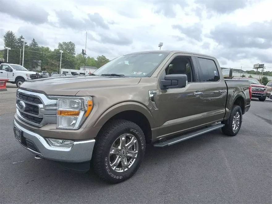 2021 Ford F-150 XLT photo 1