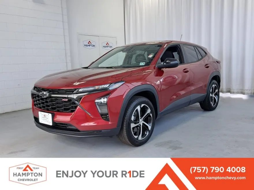 2024 Chevrolet Trax photo 1