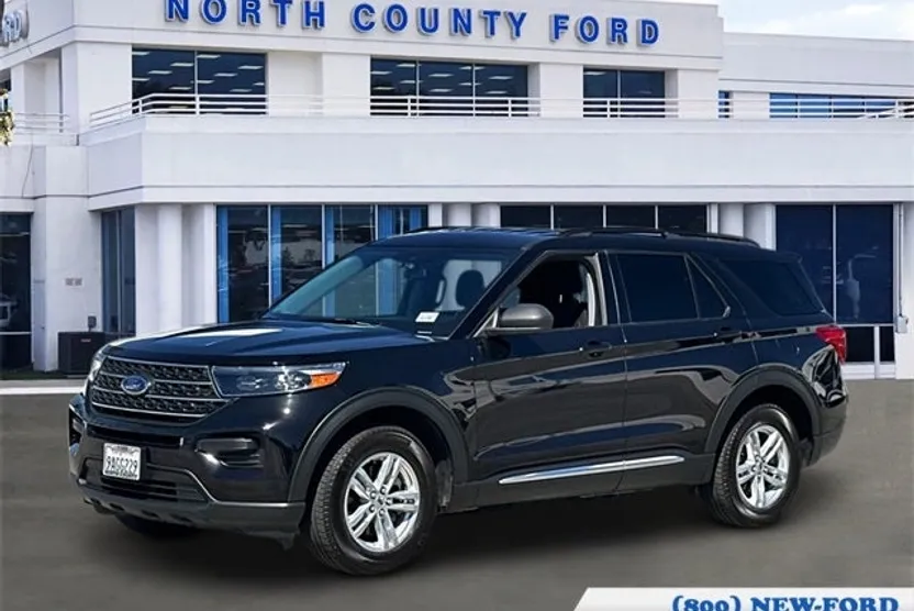 2022 Ford Explorer XLT photo 1