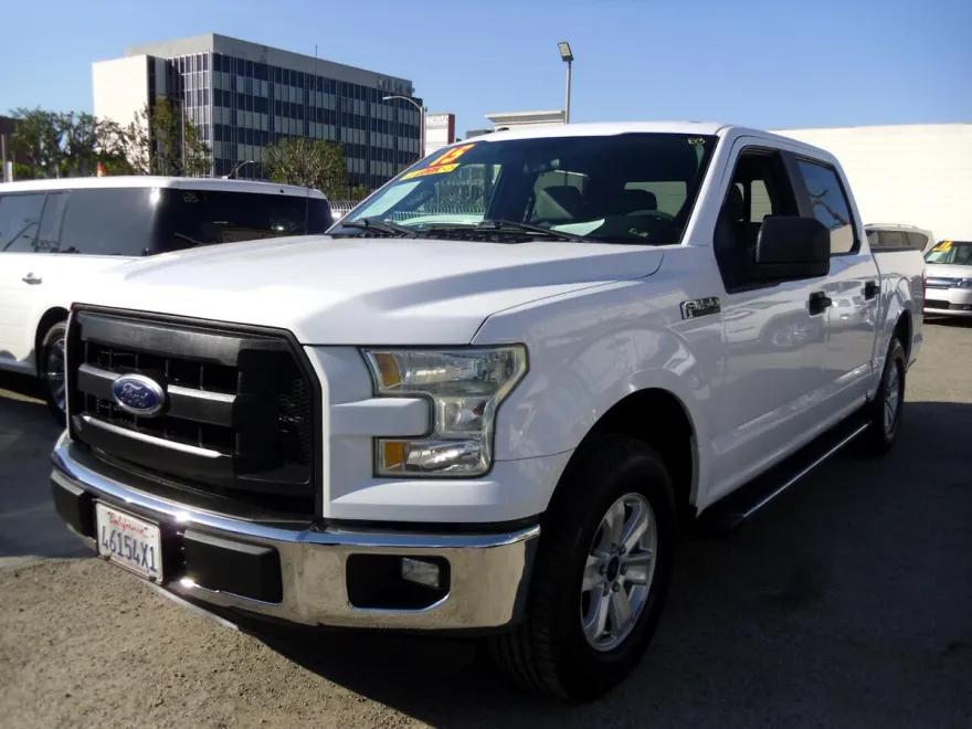 2015 Ford F-150 XL photo 1