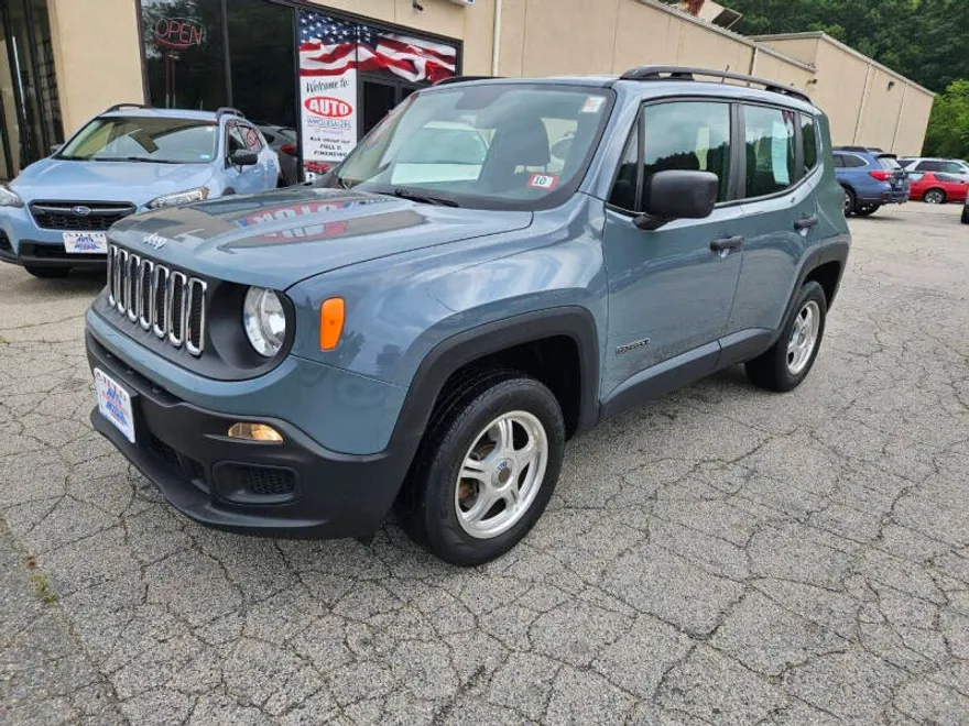 2017 Jeep Renegade Sport photo 1