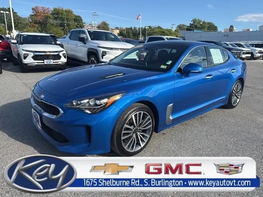 2019 Kia Stinger photo 1