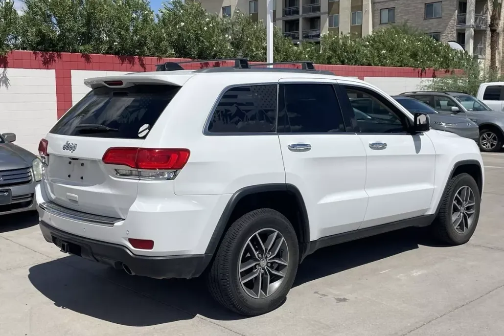 2018 Jeep Grand Cherokee Limited photo 1