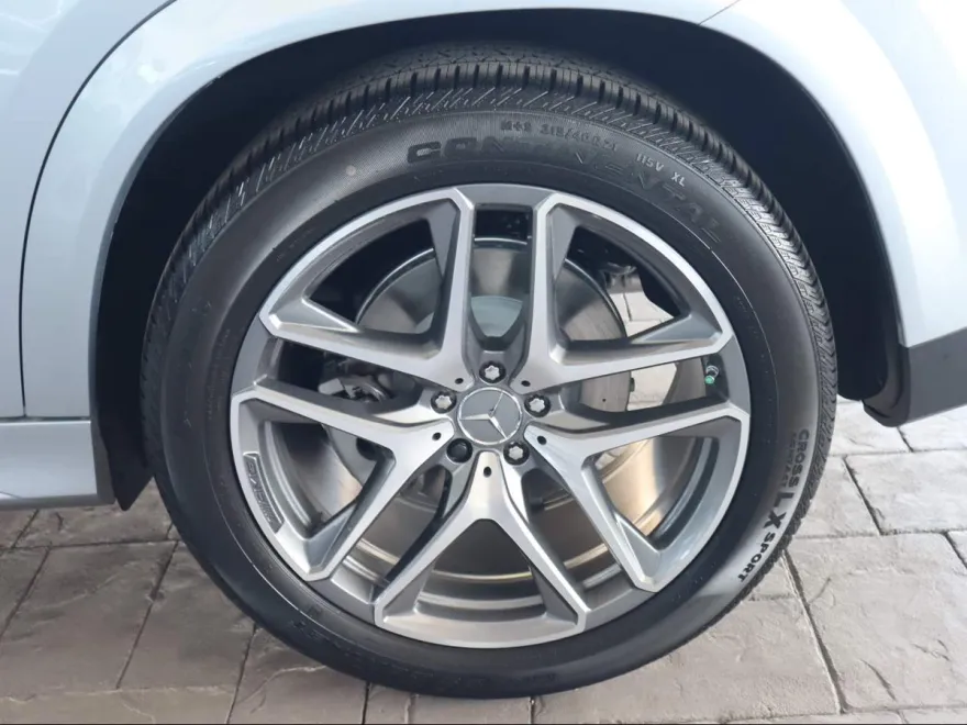 2026 Mercedes Benz GLE AMG 53 4MATIC photo 1