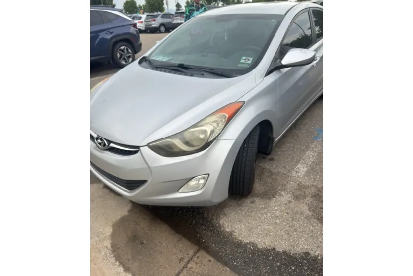 2013 Hyundai Elantra GLS photo 1