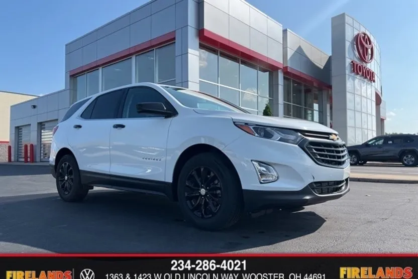 2019 Chevrolet Equinox LT photo 1