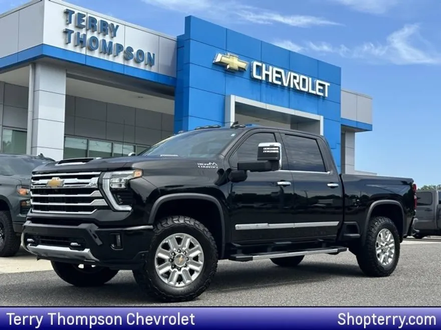 2024 Chevrolet Silverado 2500HD High Country photo 1