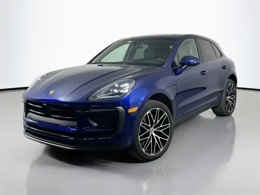 2025 Porsche Macan Base photo 1