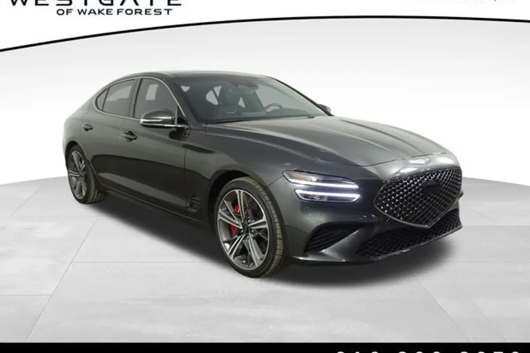 2024 Genesis G70 2.5T Sport Prestige photo 1