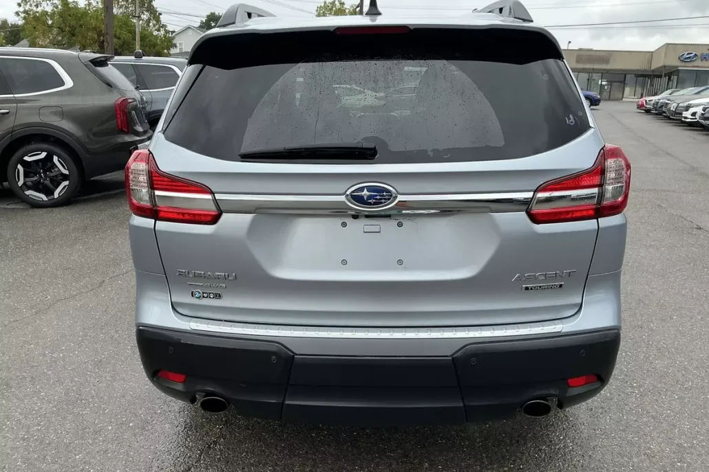 2021 Subaru Ascent Touring photo 1