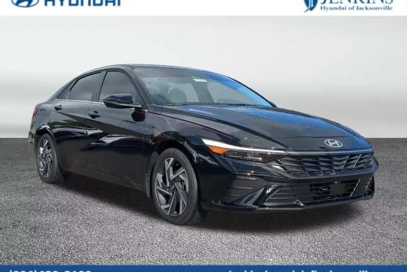 2025 Hyundai Elantra Hybrid Limited photo 1