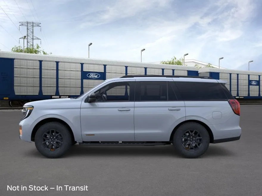 2025 Ford Expedition photo 1