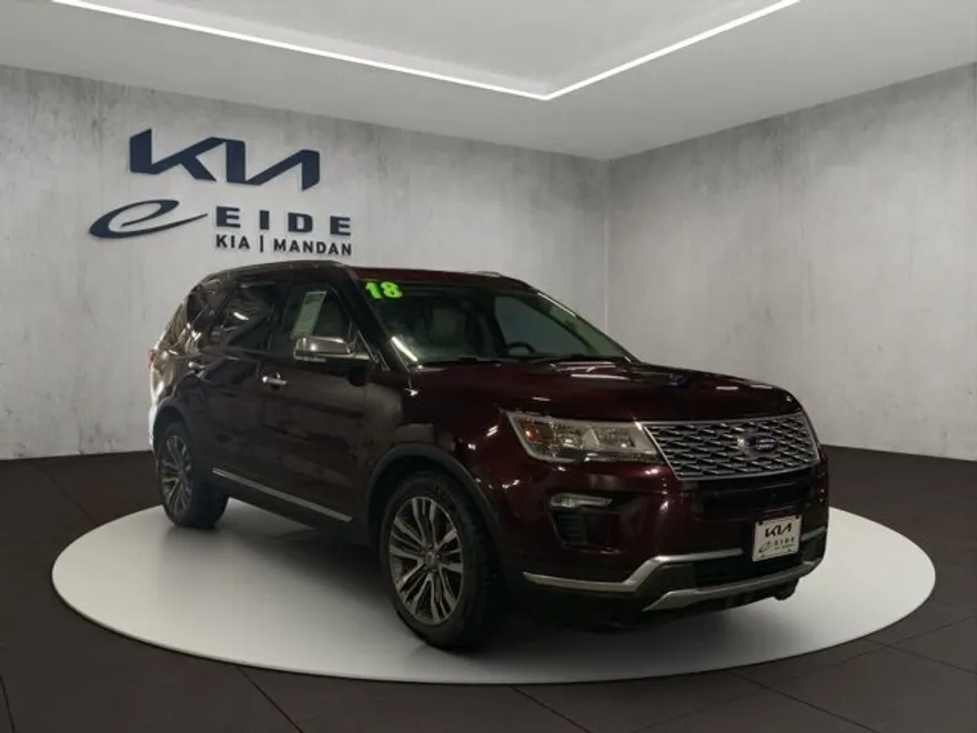 2018 Ford Explorer Platinum photo 1