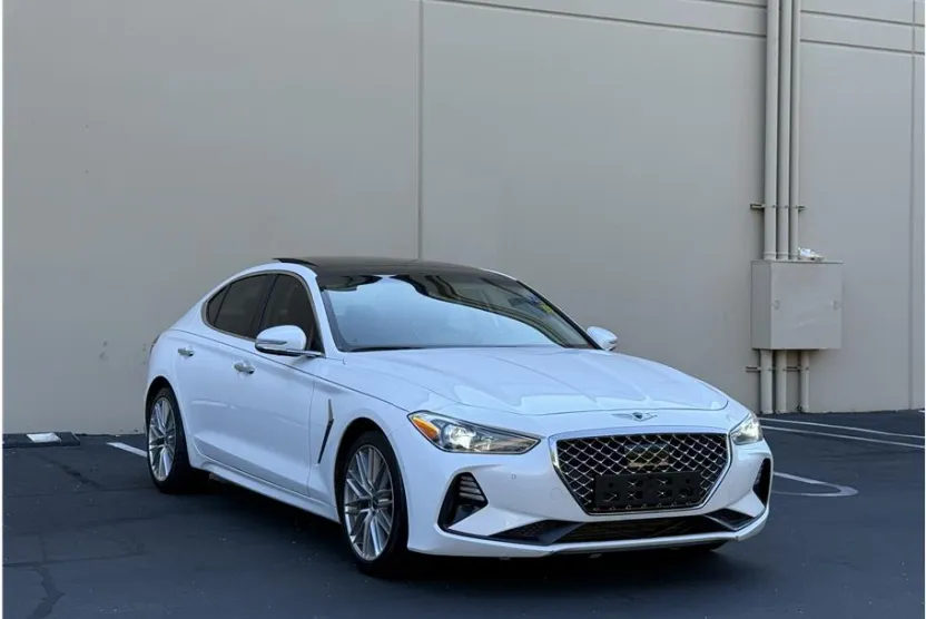 2020 Genesis G70 2.0T Elite Prestige 3.3T Sport photo 1