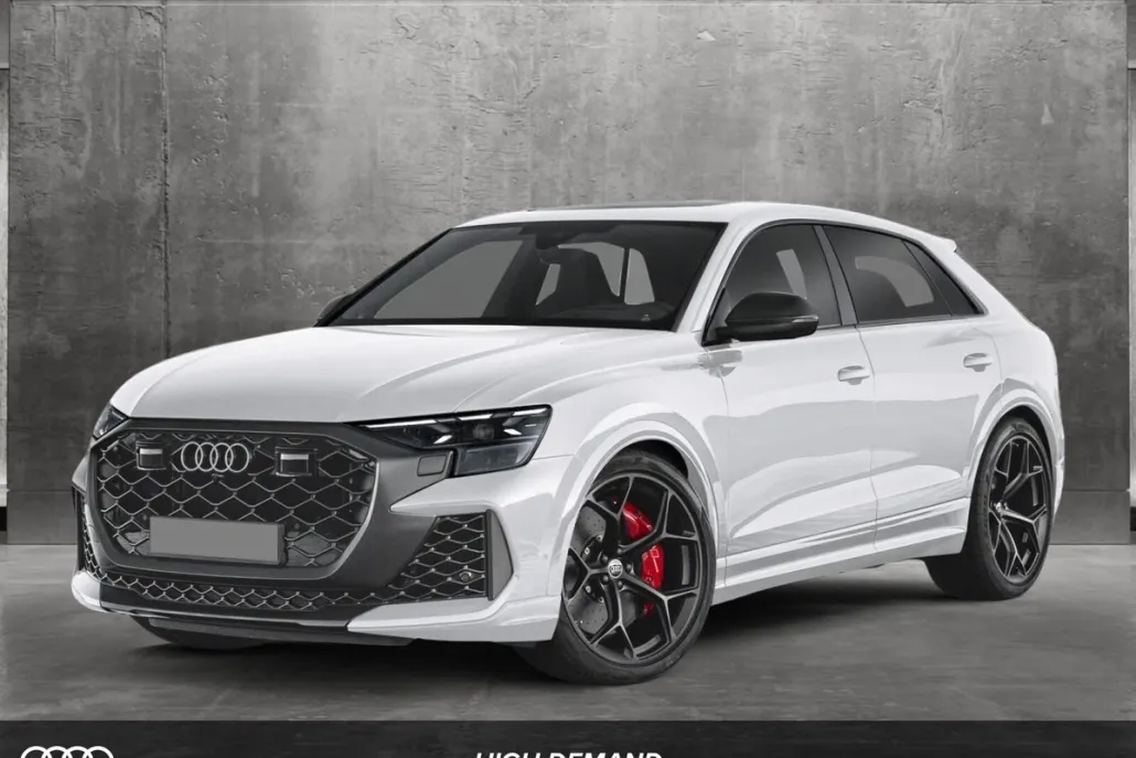 2025 Audi RS Q8 photo 1