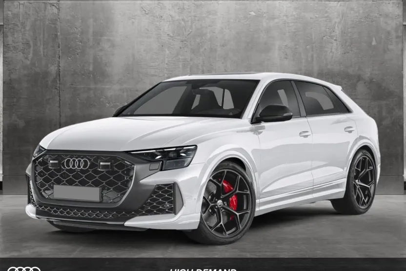 2025 Audi RS Q8 photo 1