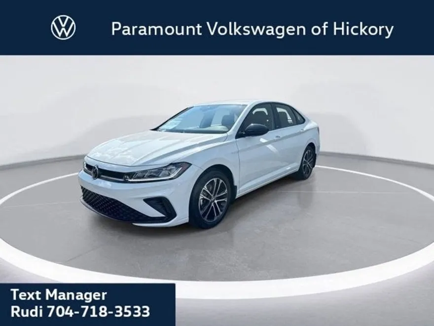 2025 Volkswagen Jetta Sport photo 1