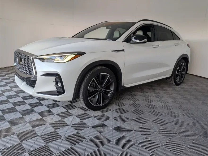 2025 Infiniti QX55 Luxe photo 1