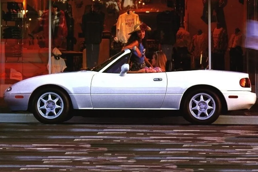 1996 Mazda MX-5 Miata Miata Base photo 1