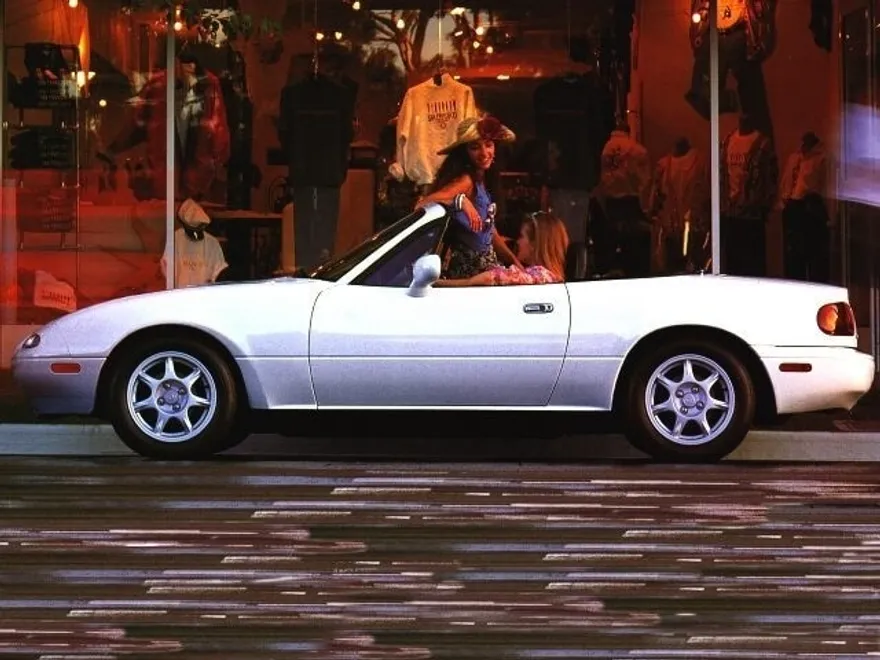 1996 Mazda MX-5 Miata Miata Base photo 1