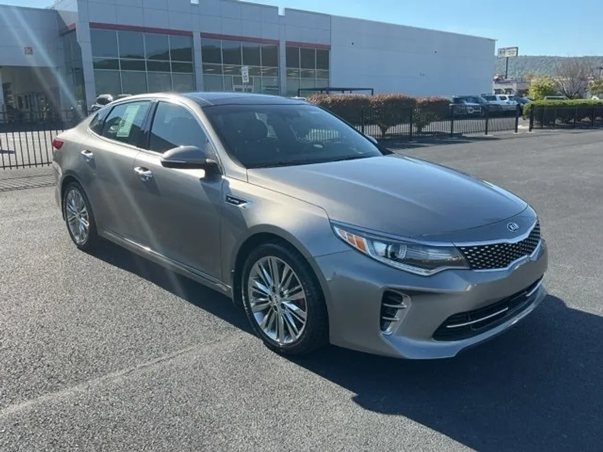 2016 Kia Optima Turbo photo 1