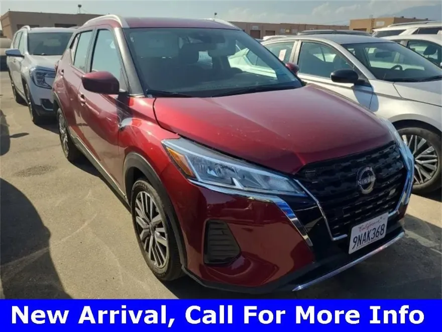 2024 Nissan Kicks SV photo 1