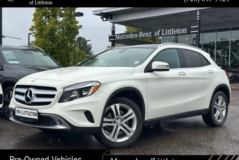 2017 Mercedes Benz GLA 250 4MATIC photo 1