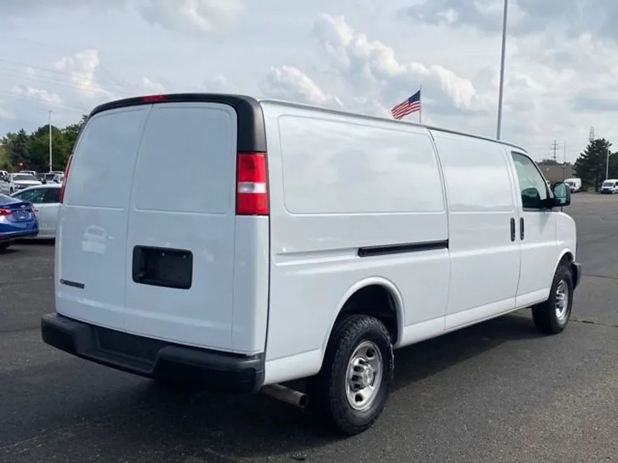 2024 Chevrolet Express 2500 Work Van photo 1