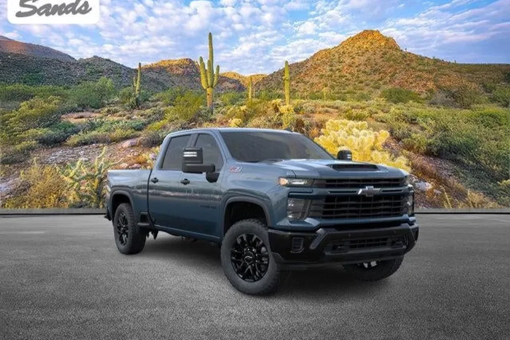 2026 Chevrolet Silverado 2500HD Custom photo 1