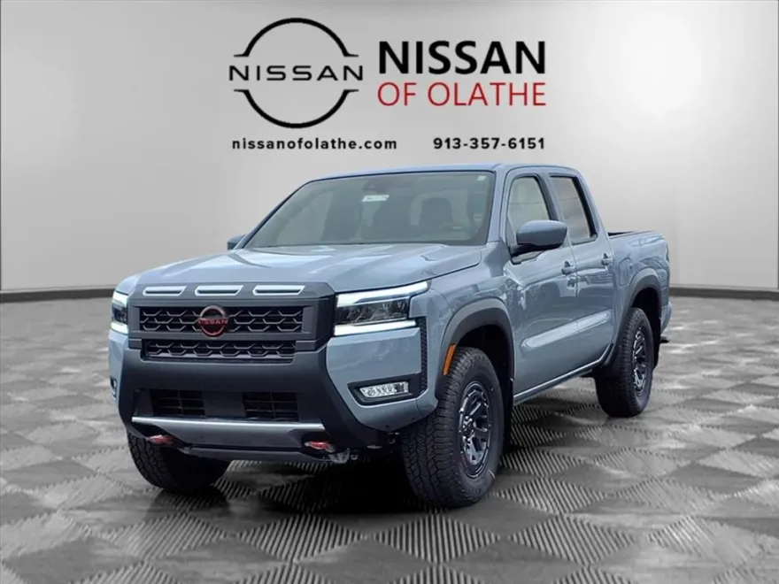 2025 Nissan Frontier PRO-4X photo 1