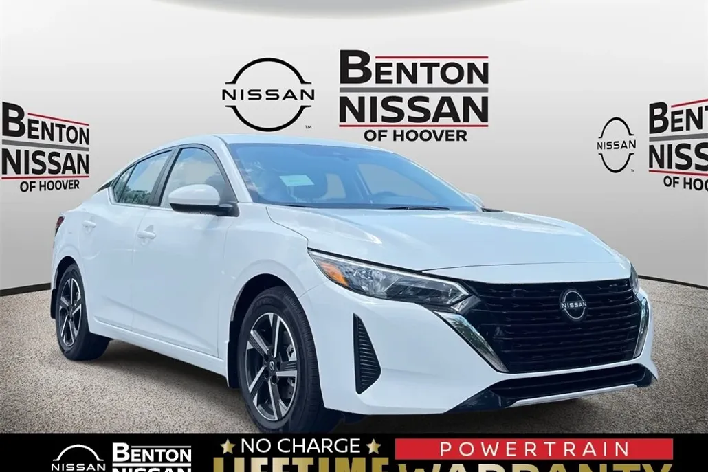 2025 Nissan Sentra SV photo 1