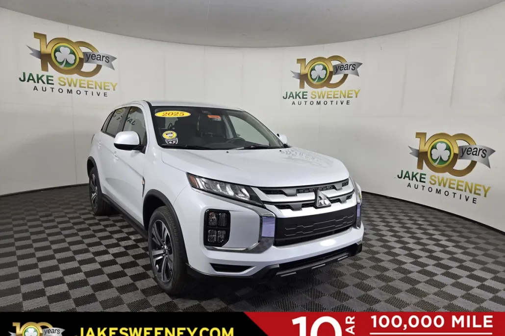 2025 Mitsubishi Outlander Sport ES photo 1
