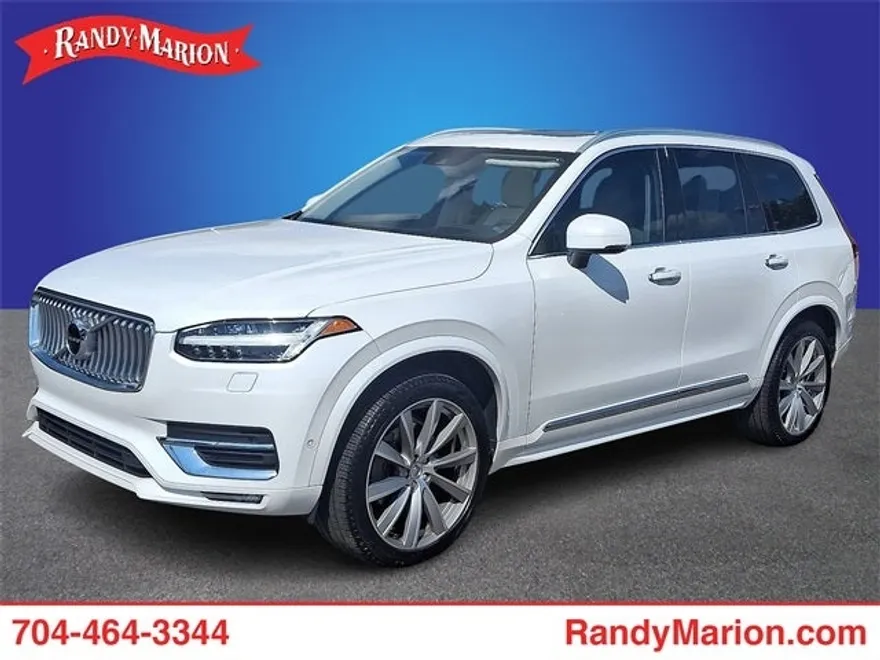 2022 Volvo XC90 T6 Inscription photo 1