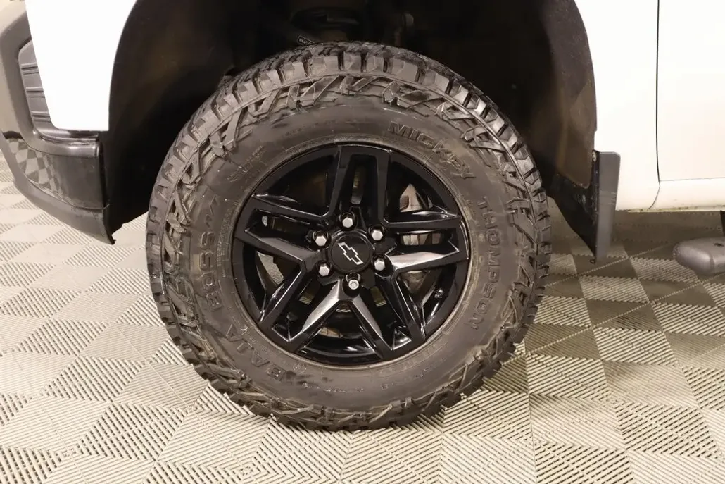 2021 Chevrolet Silverado 1500 Custom Trail Boss photo 1